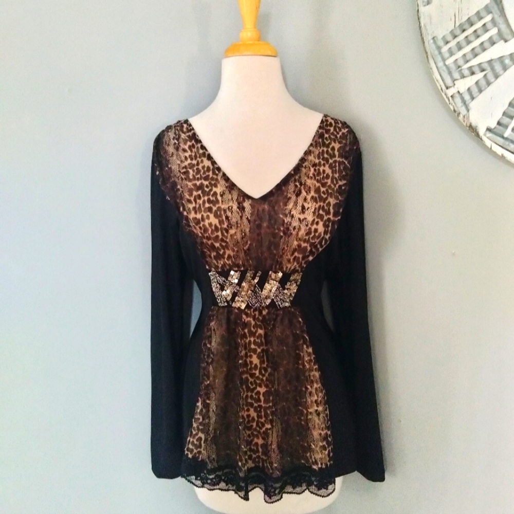 Women's Venus Blouse Size Large
